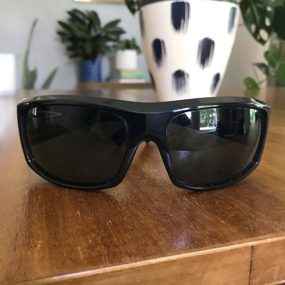 Black Von Zipper Clutch Men’s Sunglasses